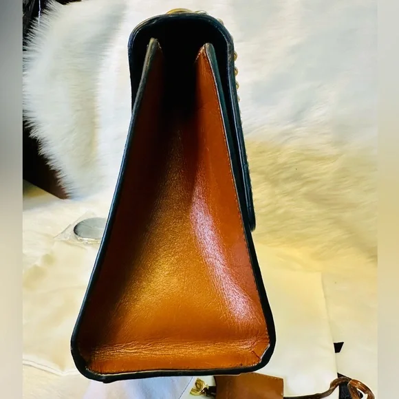 Gucci Black and Tan GG Canvas Shoulder Bag - Picture 12 of 17